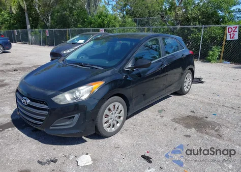 2016 Hyundai Elantra Gt z USA, uszkodzony, nr VIN KMHD35LH9GU255722